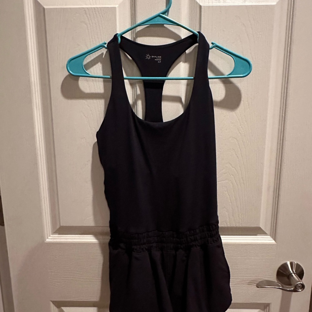 Black aerie athletic romper size small